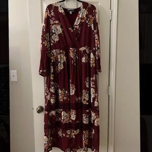 Plus Size Floral Maxi Dress